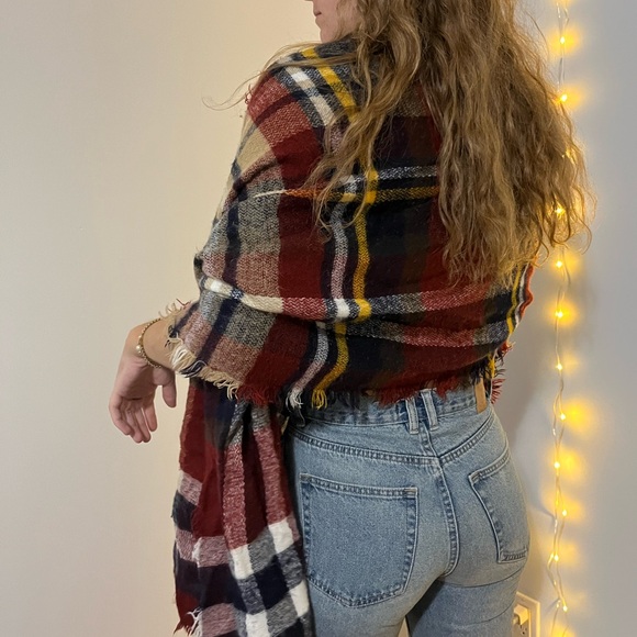Plaid Scarf - Picture 3 of 3